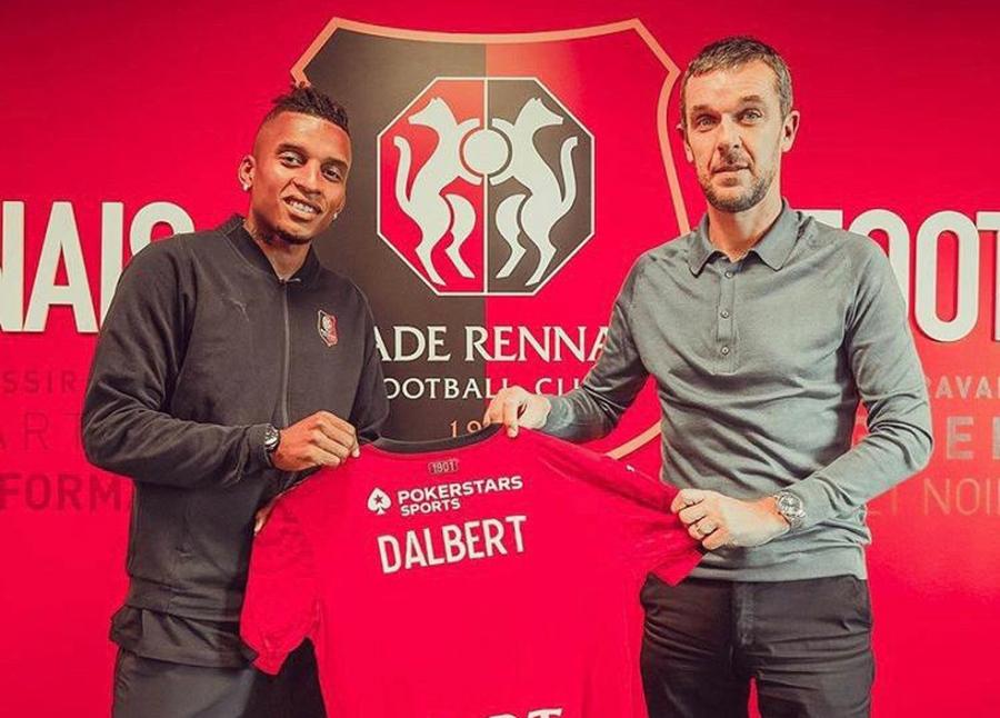 Rennes anuncia a contratação do lateral brasileiro ex-Inter de Milão !